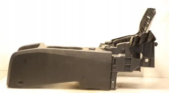 Ford Focus Center console 
