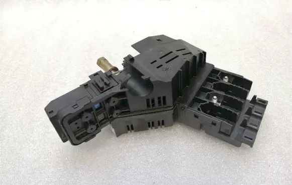 Mercedes-Benz GLE (W166 - C292) Fuse module A1665405102