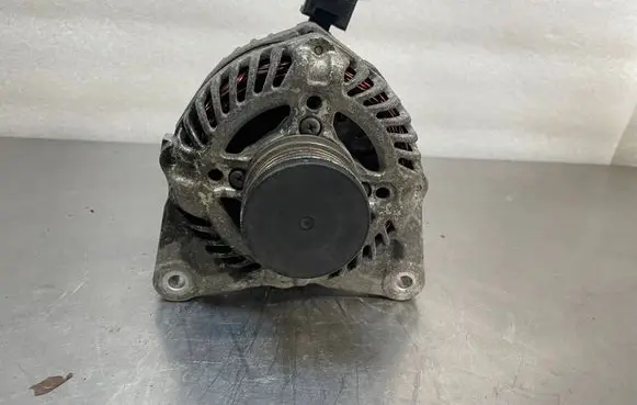 Renault Twingo III Generator/alternator 231006353R