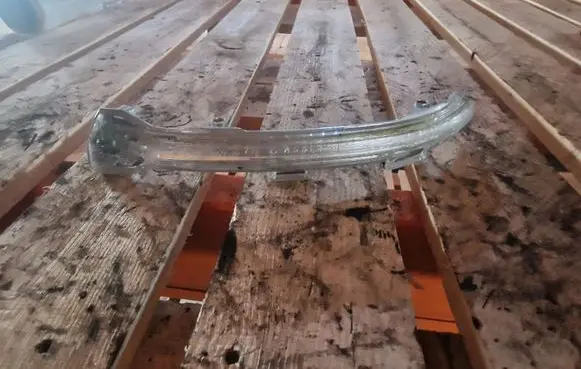 Volkswagen Touran III Mirror indicator light 5G0949102