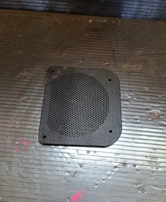 Mini Cooper Countryman R60 Subwoofer grill/trim 9800513