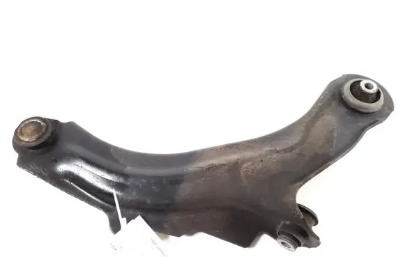 Renault Captur Front lower control arm/wishbone 545052737R