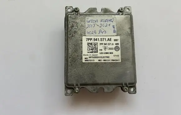 Skoda Kodiaq Headlight ballast module Xenon 260555036R B013599