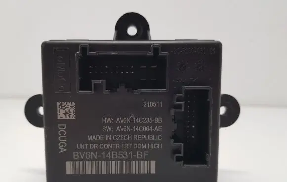 Ford Focus Door control unit/module BV6N14B531BF