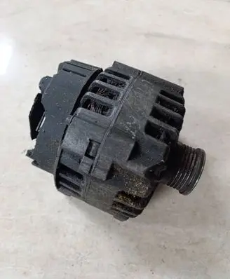 Renault Clio II Generator/alternator 8200022774