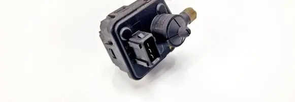 Volvo S70 V70 V70 XC Headlight level adjustment motor 9169313 00728243