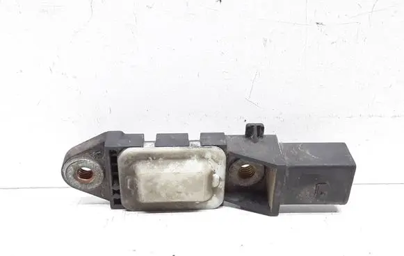Mercedes-Benz E W211 Airbag deployment crash/impact sensor 0028201326 102340015