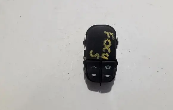 Ford Focus Electric window control switch 03162310 YS4T14529AA