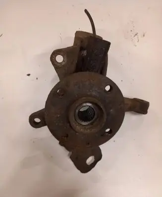 Toyota Aygo AB10 Front wheel hub spindle knuckle