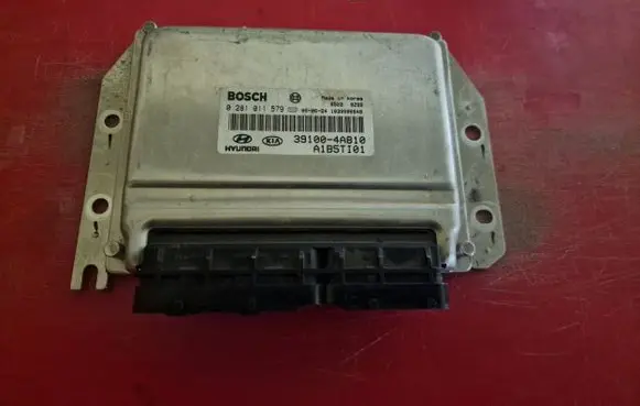 KIA Sorento Engine control unit/module 391004A810