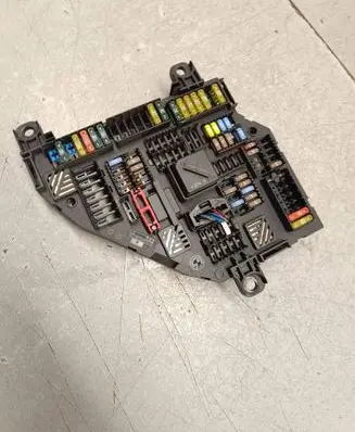 BMW X3 F25 Fuse module 9259468 217033453G 03608984