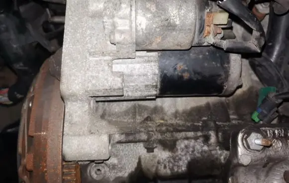 Peugeot 207 Starter motor
