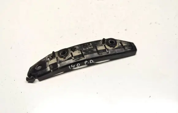 Tesla Model 3 Front bumper mounting bracket 108418200E