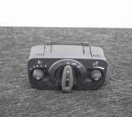 Ford Fiesta Light switch
