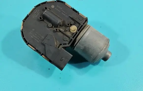 Volkswagen Golf VI Wiper motor 1397220652 IMPRK1578958