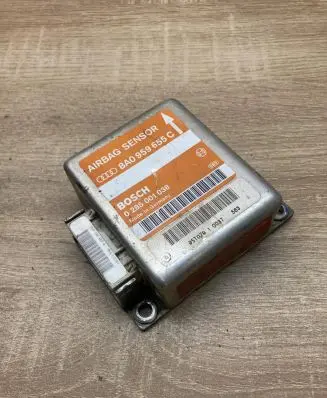 Audi A4 S4 B5 8D Airbag control unit/module 8A0959655C 0285001038