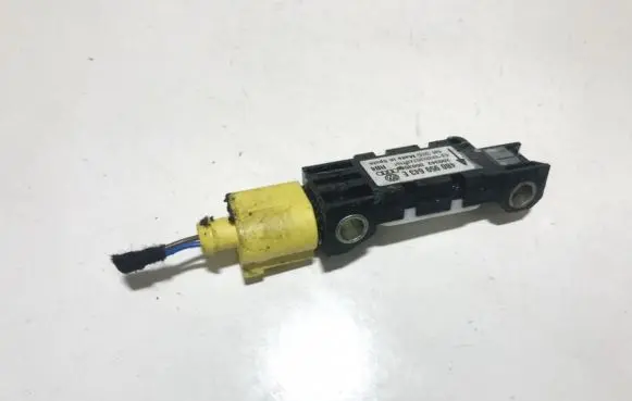 Audi A8 S8 D3 4E Airbag deployment crash/impact sensor 4b0959643e 200342