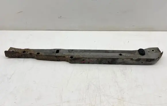 Nissan NV200 Front bumper support beam