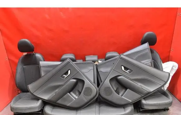 Hyundai Kona I Seat set