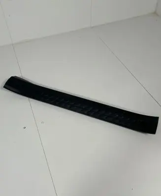 Toyota C-HR I Rear sill trim cover 67913F4010