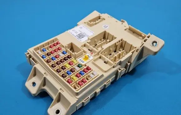 Hyundai Elantra VI Central body control module 91950F2320 IMPRK1538881