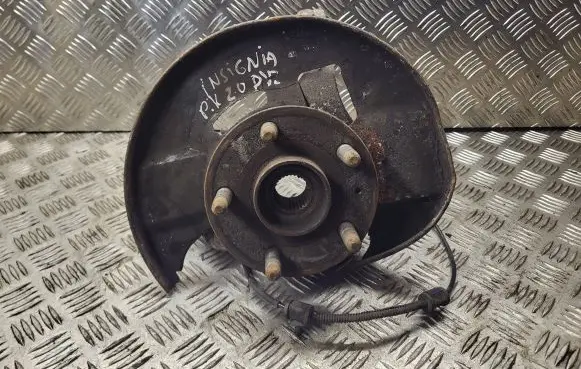 Opel Insignia A Front wheel hub
