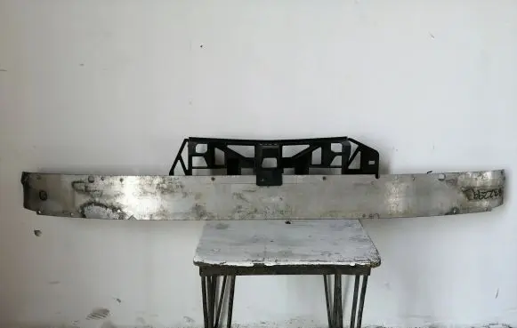 Opel Zafira B Front bumper cross member 24460537
