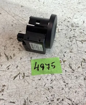 Renault Master III Ignition lock 2811334922 C7161A550 8200405701