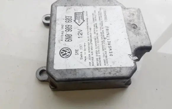 Volkswagen Polo III 6N 6N2 6NF Airbag control unit/module 6N0909603 5WK4137
