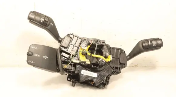 Ford C-MAX I Light switch