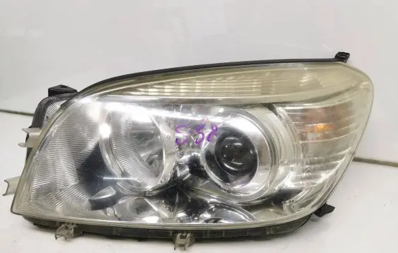 Toyota RAV 4 (XA30) Headlight/headlamp 9336860 22N12V6 12362LL