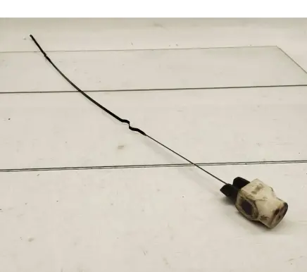 Mercedes-Benz S W126 Oil level dip stick 1262700083 A1262700083
