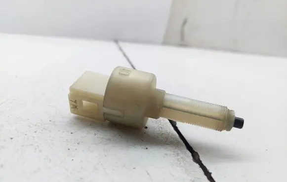 Alfa Romeo 156 Brake pedal sensor switch B365