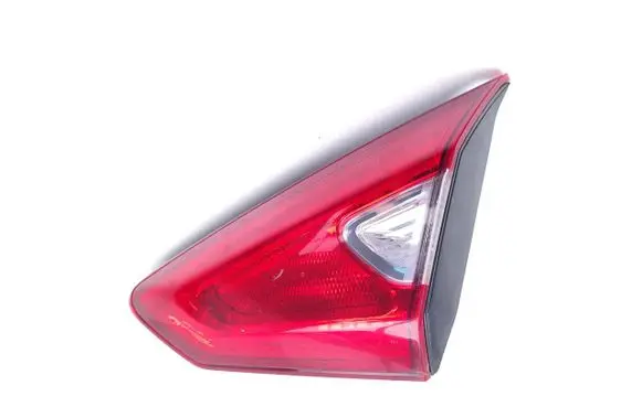 Nissan Pulsar Tailgate rear/tail lights