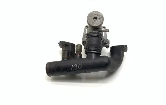 Jaguar XK8 - XKR Thermostat 96JV8A504BD