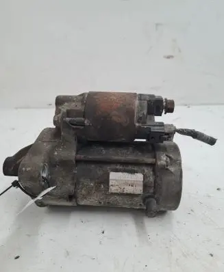 Toyota Yaris Starter motor 281000J050