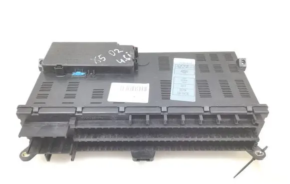 BMW X5 E53 Fuse module 8380409
