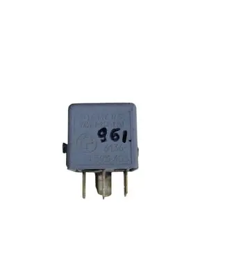 BMW 5 E39 Other relay 1393403 61361393403