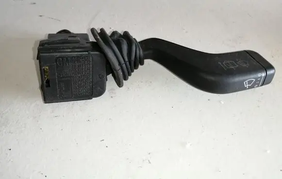 Opel Zafira A Wiper control stalk 90124931