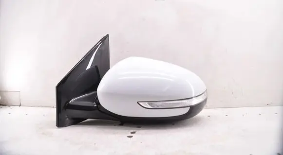 KIA Sportage Front door electric wing mirror 87610F1330