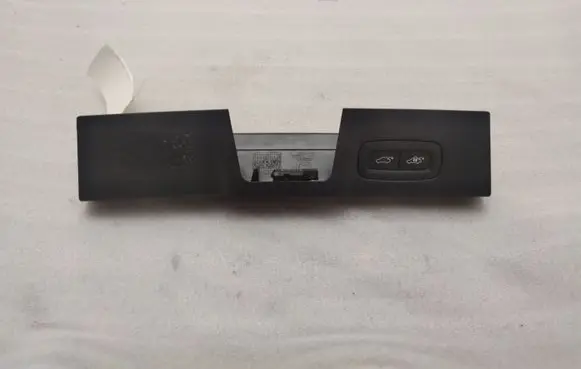 Volvo S90, V90 Trunk/boot trim cover 31426781 31674801 31699147