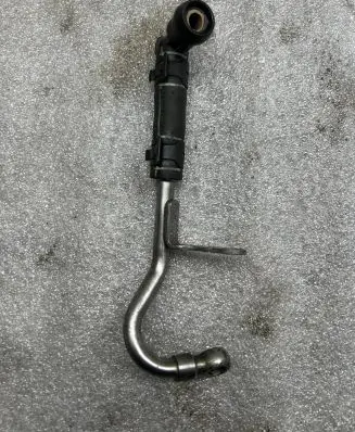 Audi A4 S4 B7 8E 8H Engine coolant pipe/hose 059121399