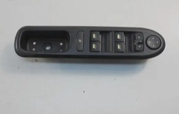 Peugeot 407 Electric window control switch 96468703XT