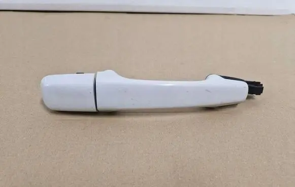 Volvo XC70 Front door exterior handle