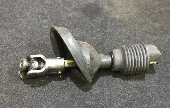 Mazda MX-6 Steering column universal joint