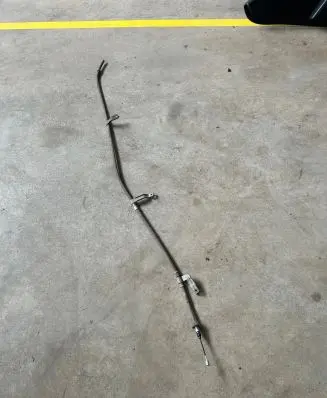 Handbrake/parking brake wiring cable