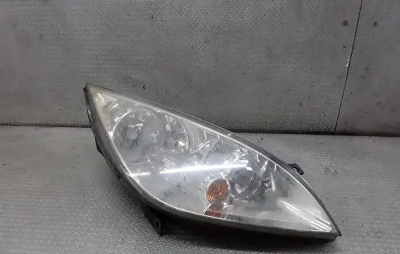 Mitsubishi Colt Headlight/headlamp 0301208202