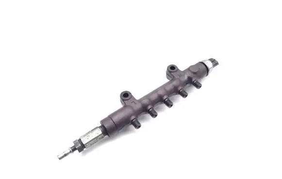 Ford Transit Fuel main line pipe 45PP31