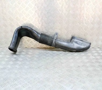 Mercedes-Benz E A207 Air intake duct part 4011215C A6510903437
