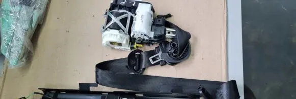 Audi A3 S3 8V Front seatbelt 8V5857705H 5G4857619
